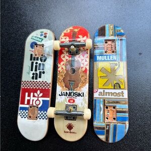 Tech Deck Fingerboard Set if 3 Janoski Mullen Habitat Vintage